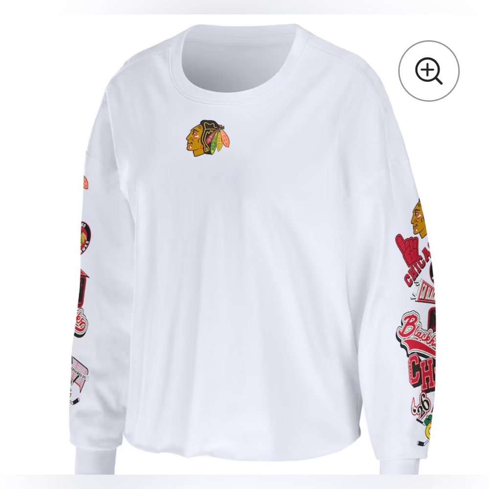 Chicago Blackhawks WEAR by Erin Andrews Cropped Long Sleeve T-Shirt